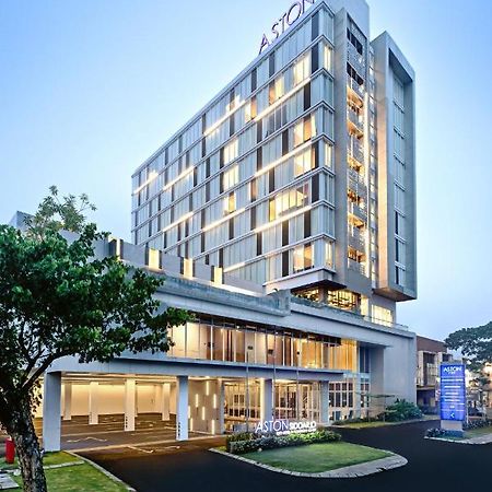 Aston Sidoarjo City Hotel & Conference Center Eksteriør billede