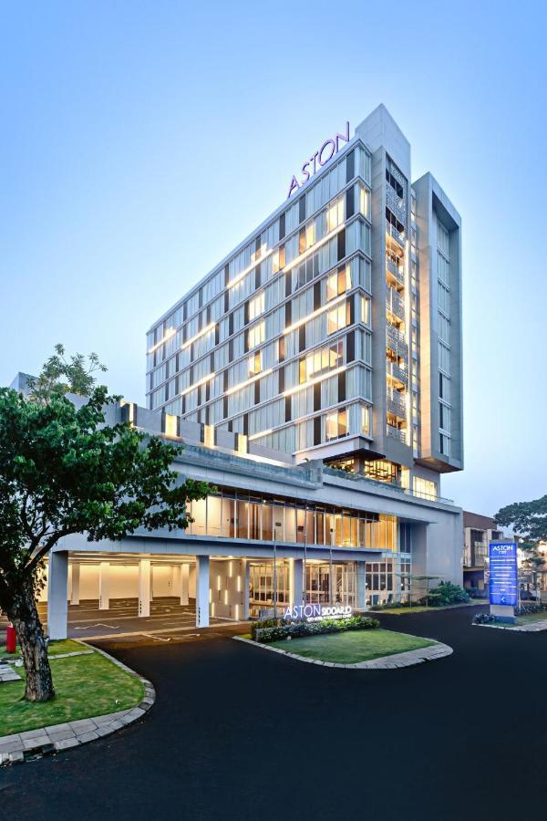 Aston Sidoarjo City Hotel & Conference Center Eksteriør billede