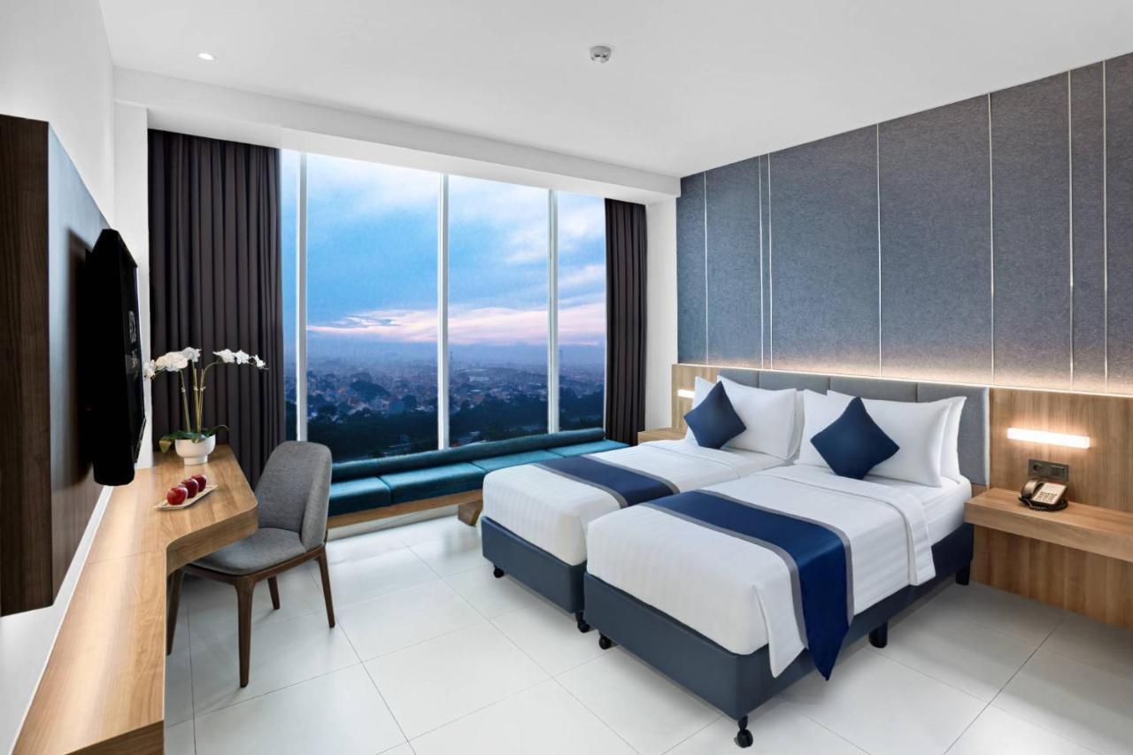 Aston Sidoarjo City Hotel & Conference Center Eksteriør billede