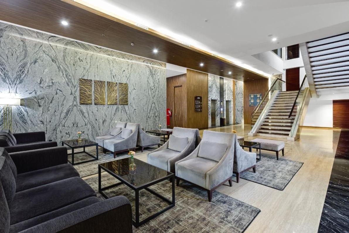 Aston Sidoarjo City Hotel & Conference Center Eksteriør billede