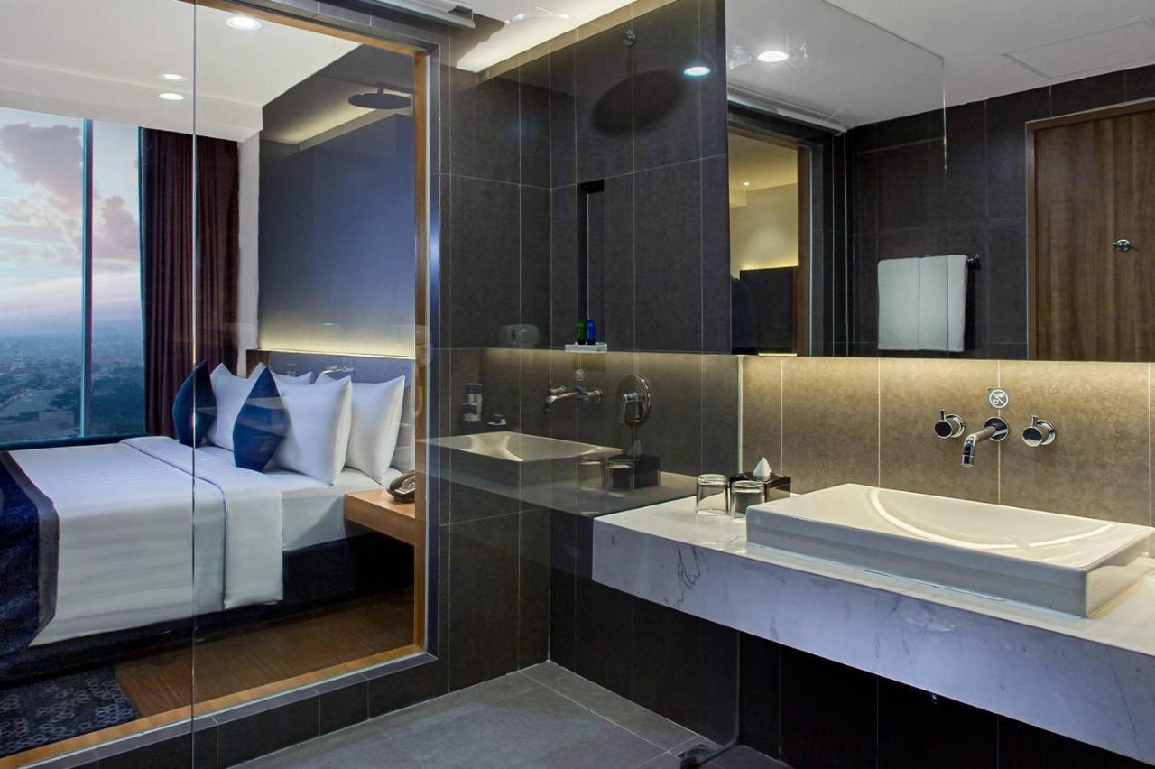 Aston Sidoarjo City Hotel & Conference Center Eksteriør billede