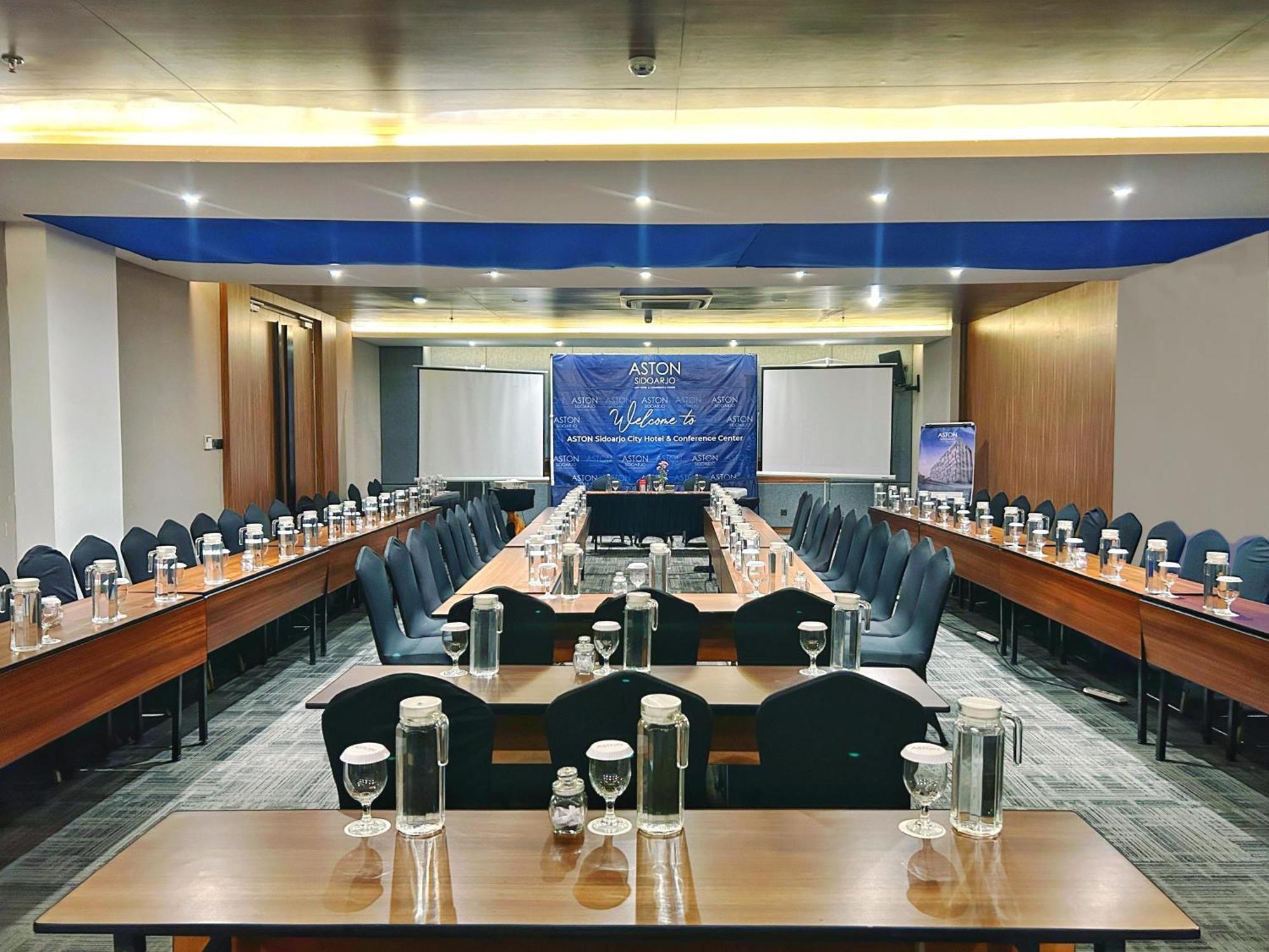 Aston Sidoarjo City Hotel & Conference Center Eksteriør billede